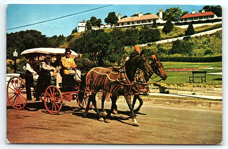 1958 MACKINAC ISLAND MICHIGAN A CARRIAGE TRIP POSTCARD P3559 - Image 1 of 2