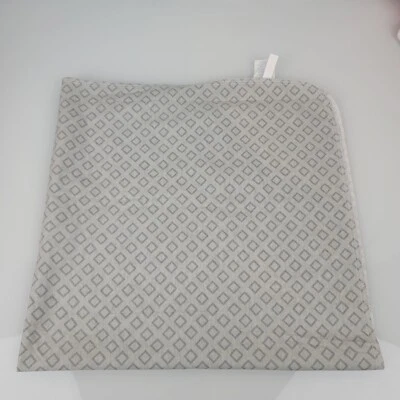 Manta de recepción de bebé de franela de algodón con diamantes cuadrados grises Garanimals 30x30" Foto 1 de 3