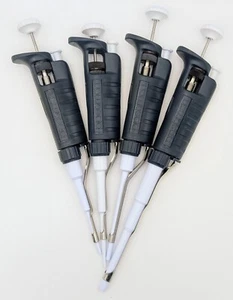 Gilson Pipetman Classic Pipette Set | 10µl, 20µl, 100µl, 1000µl | Calibrated - Picture 1 of 12