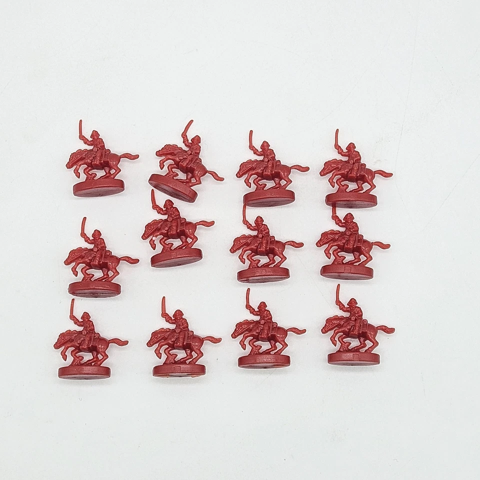 Risk 12 Piezas de Caballería Caballo Plástico Rojo 2003 Piezas de Repuesto_S UNO CINCO Foto 1 de 1