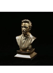 ALOV'E Albert Einstein Legend’s Bust Sculpture - 5.51 Inches High - Picture 1 of 8