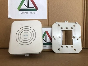 Aruba AP-93H (AP 93H) Wireless N Access Point Aruba 802.11a/b/g/n AP (Inc VAT) - Picture 1 of 7