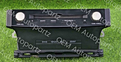 Unidad principal de radio HD 2014-2016 Lexus IS200T IS350 Gracenote XM 86130-53012 P10433 Foto 1 de 4