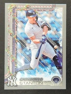 2025 Topps Holiday Giancarlo Stanton Glitter Parallel #H29 - Bild 1 von 2
