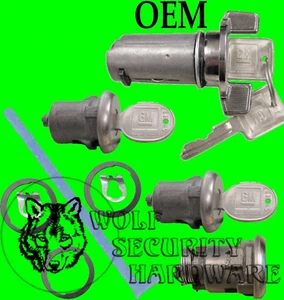 Chevy Pontiac OEM Ignition Door Trunk Lock Switch Cylinder Set Chrome GM Keys - Imagen 1 de 2