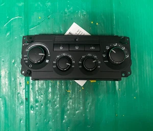 2006-2008 Chrysler 300 AC Heater Climate Control P55111872AD - Picture 1 of 4