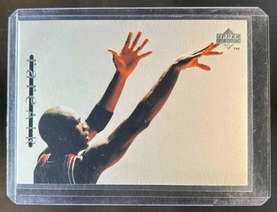 1994-95 Upper Deck Jordan Rare Air Michael #3 Bulls - Image 1 of 2