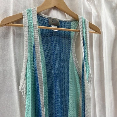 Cárdigan sin mangas tejido Sweet Sinful chaleco plumero azul gris agua pequeño Foto 1 de 4