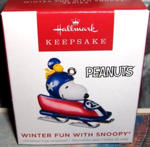 Winter Fun With Snoopy`2022`Miniature-Snoopy With Woodstock#25,Hallmark Ornament - Picture 1 of 6