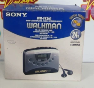 WM-FX261 SONY WALKMAN NEW VINTAGE PERSONAL CASSETTE TAPE PLAYER RADIO DEADSTOCK - Picture 1 of 5