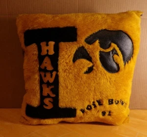 1982 Rose Bowl Iowa Hawkeyes Football HARD TO FIND Souvenir Pillow Iowa City MCM - Picture 1 of 7