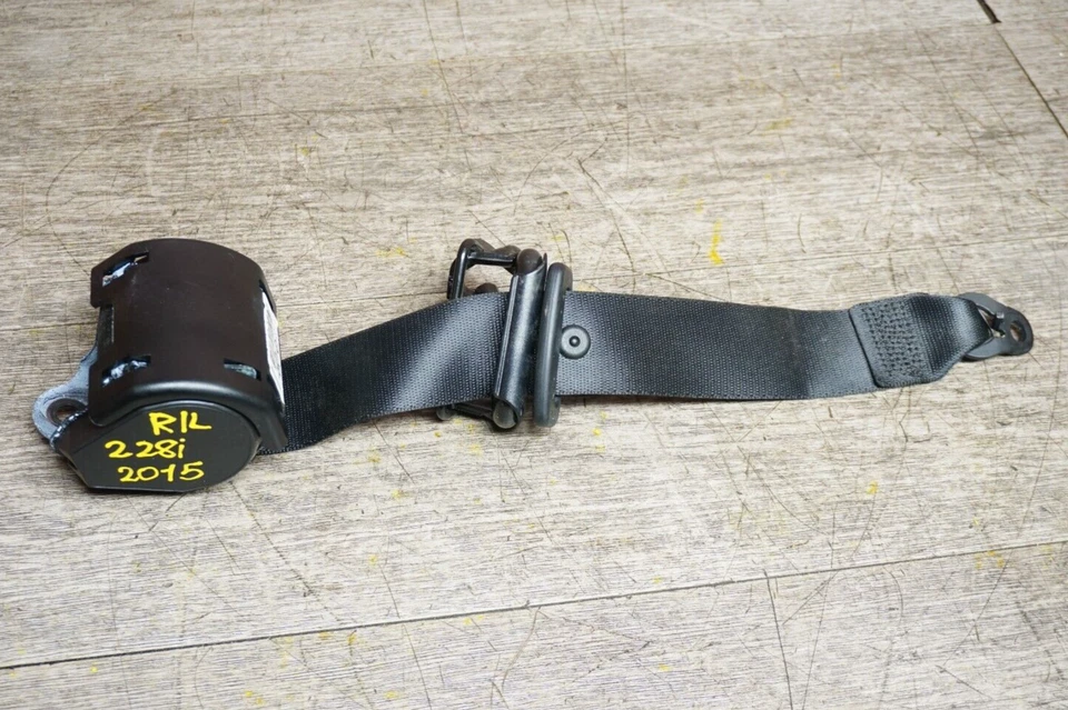 BMW 228I F23 2015-2016 convertible trasero izquierdo lado conductor cinturón retractor OEM Foto 1 de 4