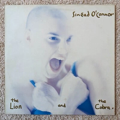 Sinéad O'Connor – The Lion And The Cobra vinyl LP original 1987 UK pressing - Image 1 of 4