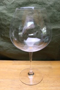 Waterford Balloon Style Wine Glass Robert Mondavi 9 " Tall x 2.75 " Rim Diameter - Picture 1 of 6