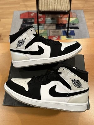 Talla 11 - Zapatillas Air Jordan 1 Mid SE Diamante Negro Blanco Iridiscente DH6933-100 Foto 1 de 4