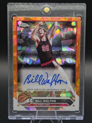 2023-24 Topps Cromo - Autógrafos Bill Walton #CG-BW Naranja Refractor/25 Foto 1 de 2
