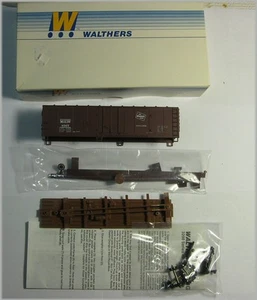 Kit de coche Walthers 932-3211 escala HO 40' enchufe puerta caja Milwaukee nuevo de lote antiguo - Imagen 1 de 1