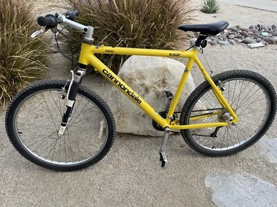 Bicicleta de Montaña Cannondale CAD2 F500 Cuadro Lg Amarillo AFILADO ¡EXCELENTE PINTURA! Foto 1 de 4