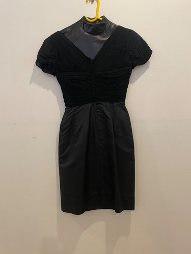 Abito Gucci nero taglia M pelle e raso ottime condizioni