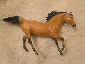 VTG Breyer Classic Spirit Kiger Mustang Andalusian Buckskin Stallion Trotting - Picture 1 of 12