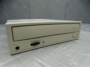 Toshiba Samsung CD Master 48E Internal IDE 48x CD-ROM SC-148 3.5MM Port - Picture 1 of 9