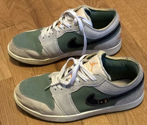 Nike Air Jordan Men's Air 1 Low SE Craft Sky J LT Olive/Black-Celadon - 11 - Picture 1 of 6