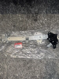 GENUINE 2023-2024 HONDA CR-V REAR RIGHT WINDOW REGULATOR W/ MOTOR 72710-3A0-A11 - Picture 1 of 9