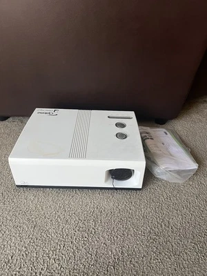 Optima Darkchip3 Projector H78dc3 with controller tested - Image 1 of 4