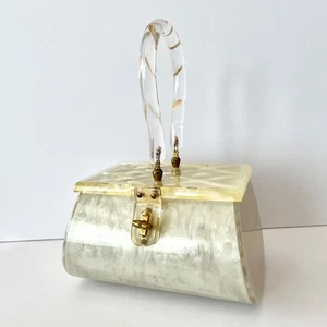 VTG 1950s White Pearlized Lucite Purse Handbag Carved Lid Twist Lock Mid-Century - Picture 1 of 12