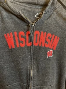 Stadium Athletics Wisconsin Gray  Full Zip Hooded Sweatshirt Size Medium - Picture 1 of 6