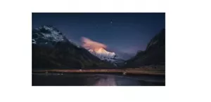 Samsung QBC 50" UHD 4K HDR COMMERCIAL MONITOR - Picture 1 of 4
