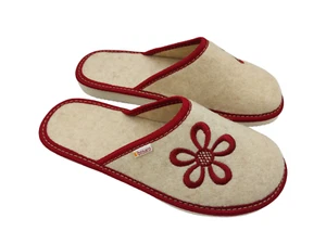 Slippers women made of wool felt with a beautiful floral embroidery BOSACO - Picture 1 of 11