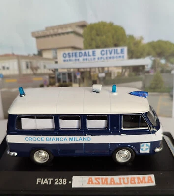 Ambulanza Fiat 238  1.43 Croce Bianca Milano Ambulanza blu, artigianale leggi!! - Immagine 1 di 4