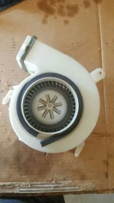 Nissan Altima 2007-2014 motor soplador híbrido  Foto 1 de 4