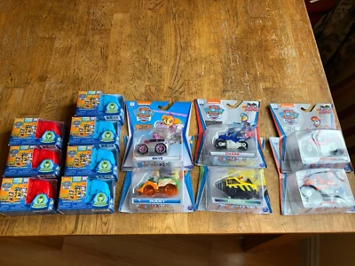 6 Paw Patrol Moto Cachorros Pull-Back Motocicletas y 7 Mini Figuras todo nuevo en paquete Foto 1 de 4