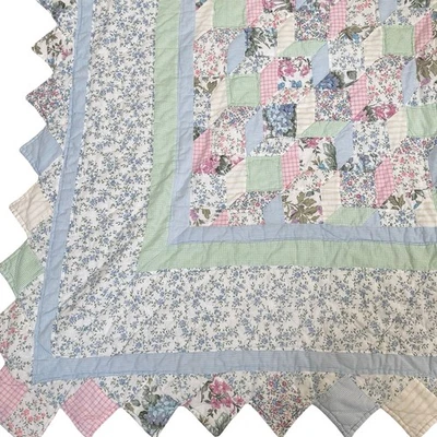 Vintage Handmade Patchwork Quilt Floral Pastel Cottagecore Shabby Prairie Point - Image 1 of 4