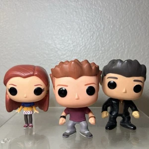 Funko Pop! Lote Buffy The Vampire Slayer WILLOW #122 ANGEL #123 OZ #127 suelto fuera de caja - Imagen 1 de 6