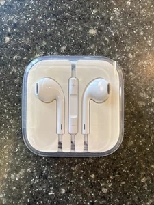 Original OEM Apple iPhone EarPods Wired 3.5mm Headset Earbud Headphones New - Photo 1 sur 2
