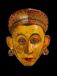 Unique Handcrafted 13 inch  Wooden Royal Queen Mask from Sri Lanka | Traditional - Picture 1 of 2