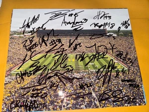 2025 Michigan Wolverines team signed FOOTBALL 8x10 photo - Picture 1 of 1
