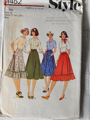 Vintage 1970s skirt pattern Style 1452 size 14 waist 28 - Image 1 of 2