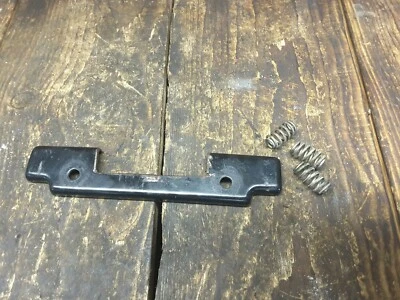 FARO VICTORY V92SC 2000 2001 Speedo placa de retención resortes Foto 1 de 4