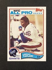 1982 Topps Football #434 LAWRENCE TAYLOR Rookie Card, HOFer - Cond: EXMT/NM