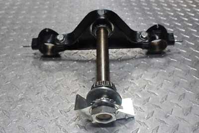 Harley-Davidson Road King 2006 horquilla delantera abrazadera dirección inferior 45446-87A Foto 1 de 4