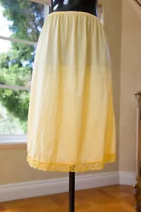 Vintage 1980s Nylon and Lace Half Slip, Petticoat in Butterscotch. UK 14 (394) - Picture 1 of 2