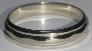 Solid 14k white gold 4.7mm wedding band ring 5.28 grams - sz 12.25 - Picture 1 of 11