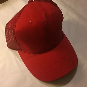 1 einfache rote Baseballkappe Netzrücken leicht 100 % Baumwolle TRUCKERMÜTZE 6-TEILIGE - Bild 1 von 1