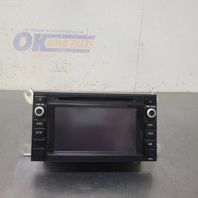 Toyota Tacoma SR 18 2018 radio pantalla de audio, controles y receptor 8614004171 Foto 1 de 4