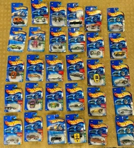 HOTWHEELS 2004 LOT OF 30 ALL NEW IN PACKAGE WITH FREE SHIPPING - Picture 1 of 7