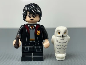 Harry Potter Gryffindor School Robe 71022 LEGO Minifigure White Hedwig Owl - Imagen 1 de 9